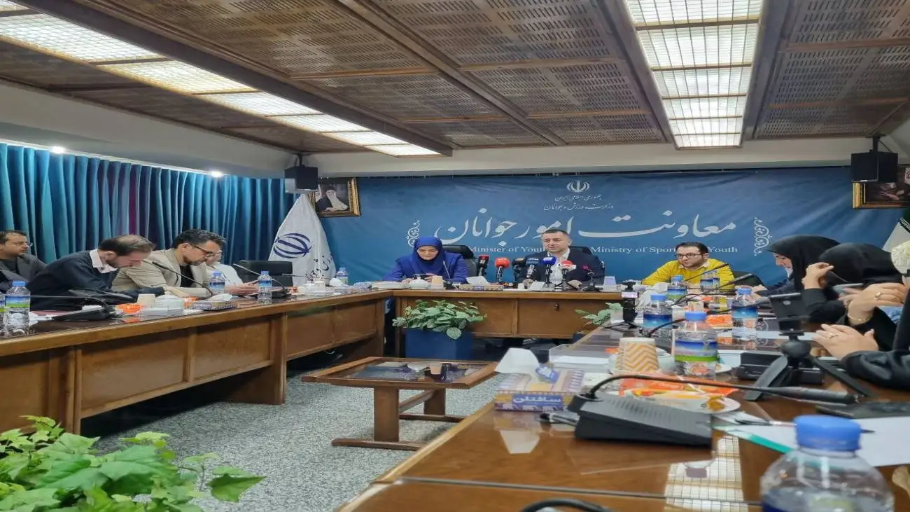 برای شادی جوانها برنامه داریم