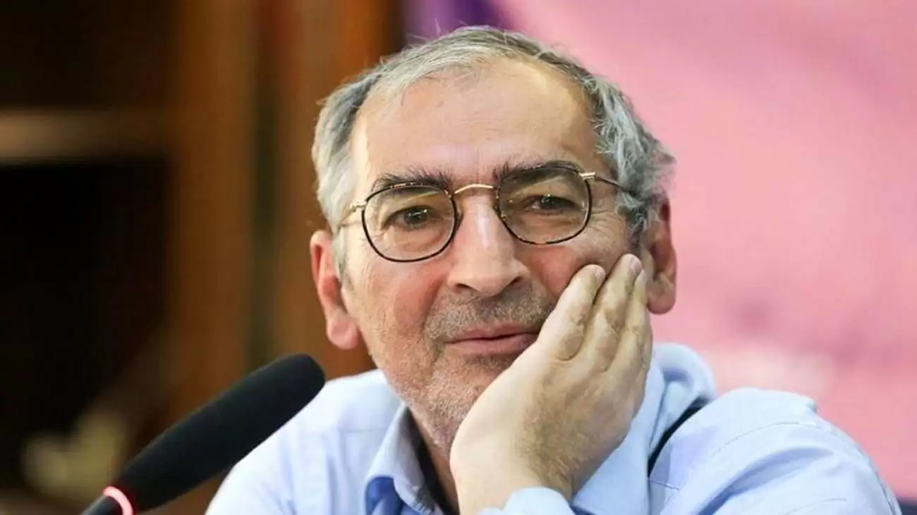 زیباکلام: به پزشکیان نمره بالایی می دهم