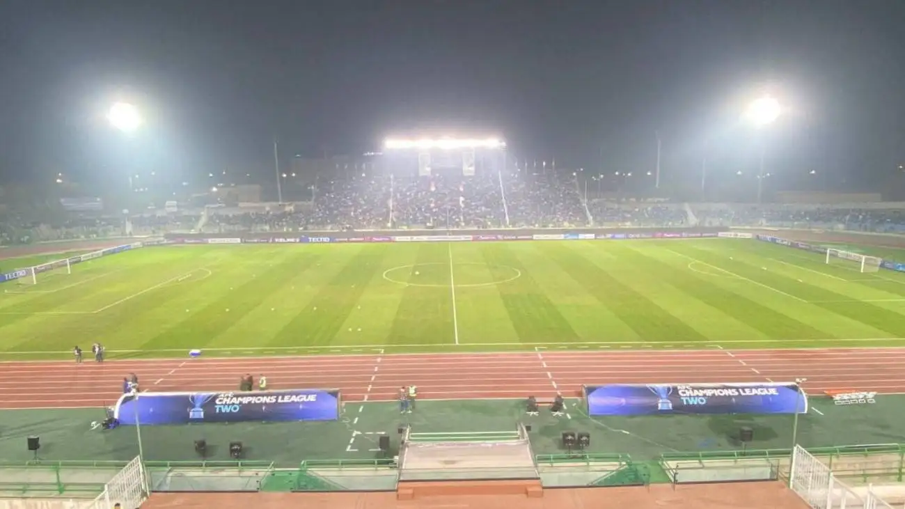 زنگ خطر برای استقلال و پرسپولیس -  چمن ورزشگاه شهرقدس در آستانه نابودی