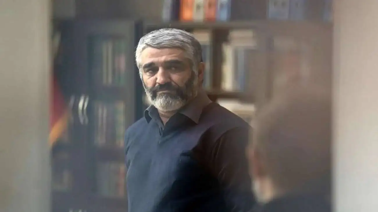 ویدیو  -  ادعای وکیل پژمان جمشیدی از جزئیات جدید پرونده آقای بازیگر