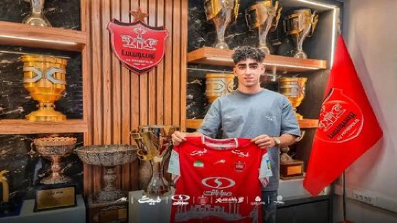 جدایی جنجالی یک پرسپولیسی به مقصد گل گهر