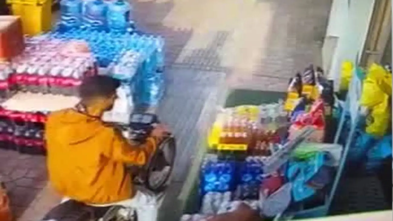 ویدیو  -   دزدی جالب در خیابان پاسداران تهران