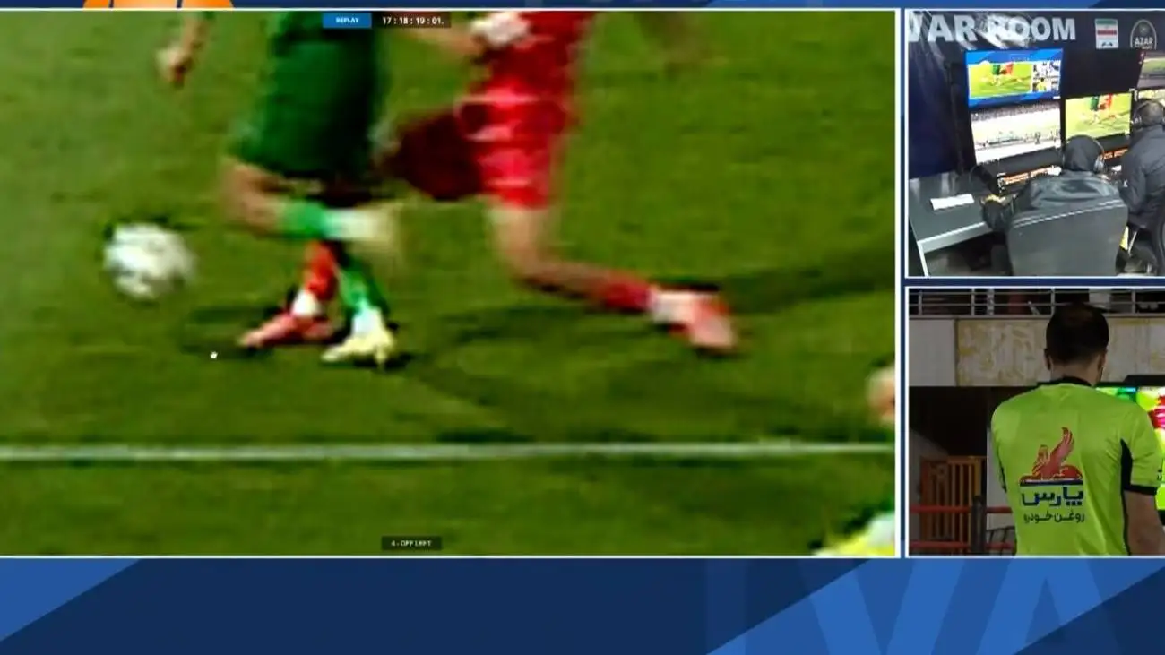 تصویربردار بازی پرسپولیس موقع صحنه مشکوک به پنالتی دستشویی رفته بود  -  حاشیه های باورنکردنی جنجالی ترین صحنه بازی پرسپولیس و شمس آذر