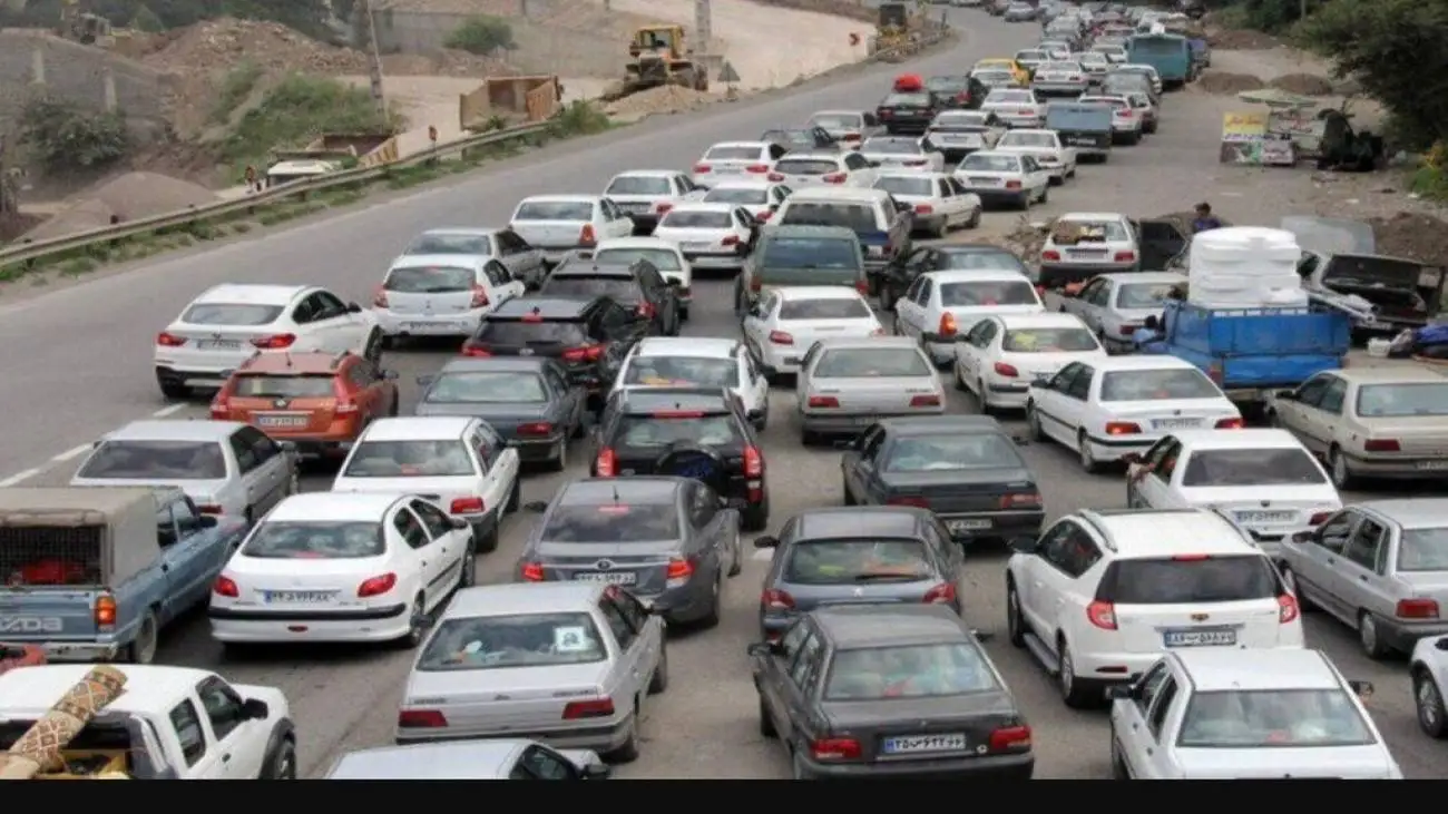 آخرین وضعیت ترافیکی در جاده های شمالی؛ ترافیک سنگین در این محور پرتردد