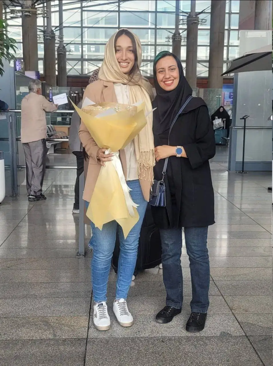 عکس - ورود بازیکنان خارجی برای حضور در لیگ ملی چوگان ایران-نگاه ویژه به ورزش بانوان