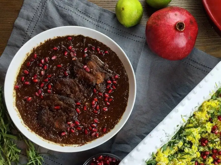 یک صبح تا شام با غذاهای قجری؛ سفری به طعم های اصیل ایران - به همراه درست کردن چند غذای قجری