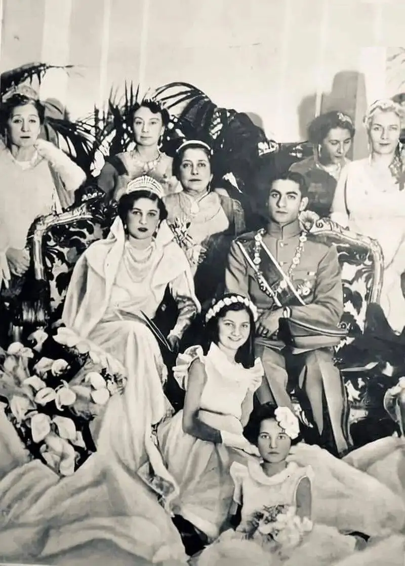 سفر به ایران قدیم - عروسی (فوزیه و محمدرضا پهلوی) با حضور (نازلی) ملکۀ مصر !