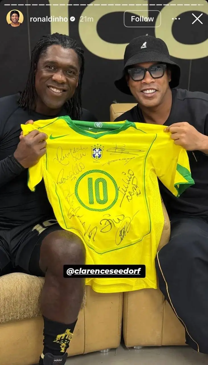 تصویر - ملاقات سیدورف و شاعر فوتبال در شرق آسیا