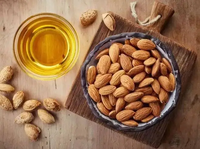روغن بادام شیرین برای چی خوبه ؟ - بهترین روغن برای پوست صورت را بشناسید