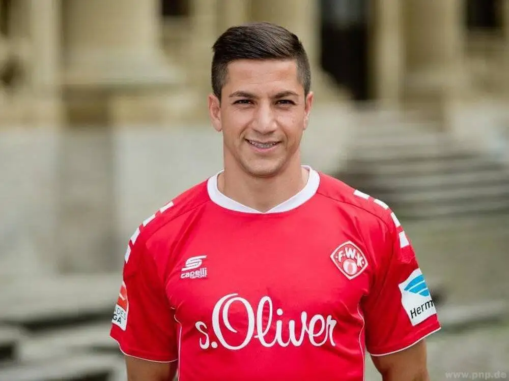 سرنوشت ستاره های دورگه در تیم ملی ایران؛ دنیس اکرت در راه گوچی و دژاگه یا دانیال داوری؟!