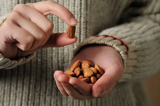 فواید شگفت انگیز مصرف منظم آجیل