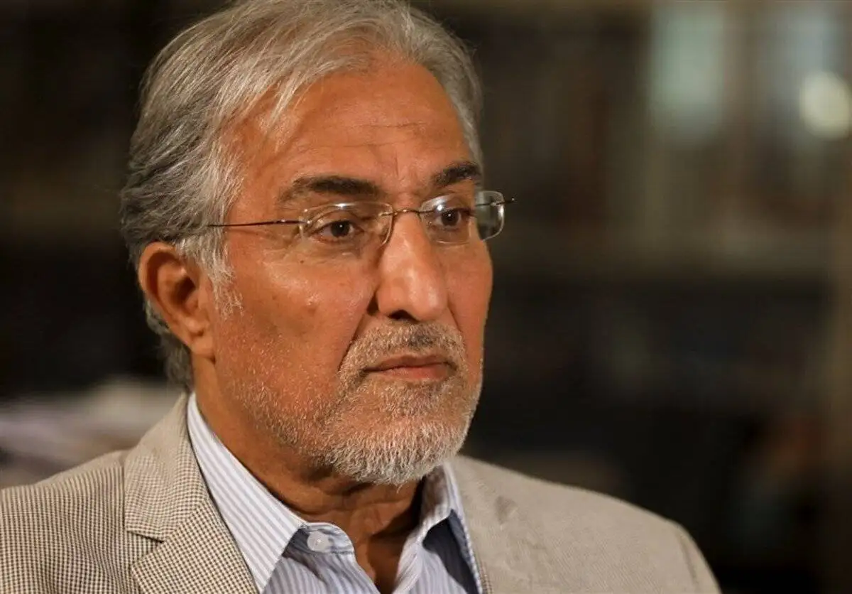 پزشکیان وعده انتخاباتی خود را کنار گذاشت؟ - راغفر: افزایش قیمت بنزین اقدامی در خدمت الیگارشی است