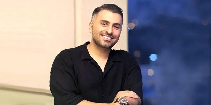 علیرضا طلیسچی با استایل خاص جشن تولدش، نگاه ها را به خود جلب کرد