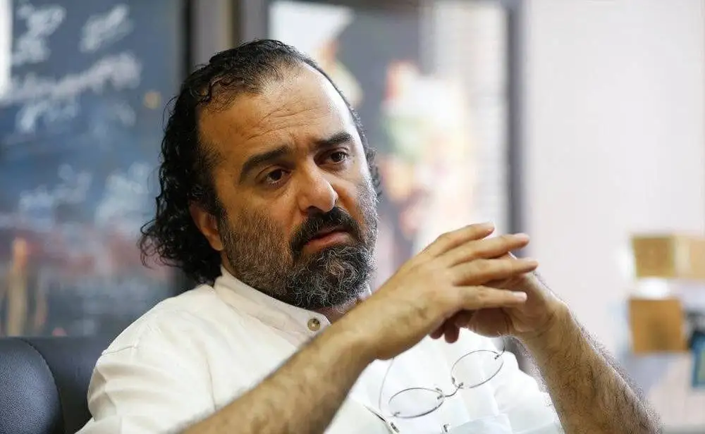(فسیل) شاید طنز موفقی داشت اما نجات دهنده نبود - کمدی از یک جا دلِ مخاطب را می زند