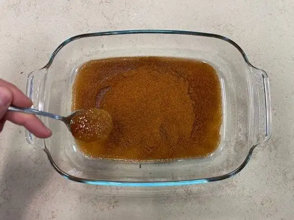 خروس سرخ شده با مرینیت ویژه در کنار سیب زمینی برشته - مراحل کامل روش تهیه + تصاویر