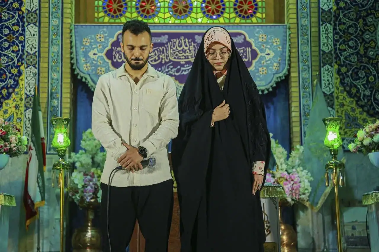 عکس - مرد سال فوتسال آسیا خادم افتخاری مسجد جمکران