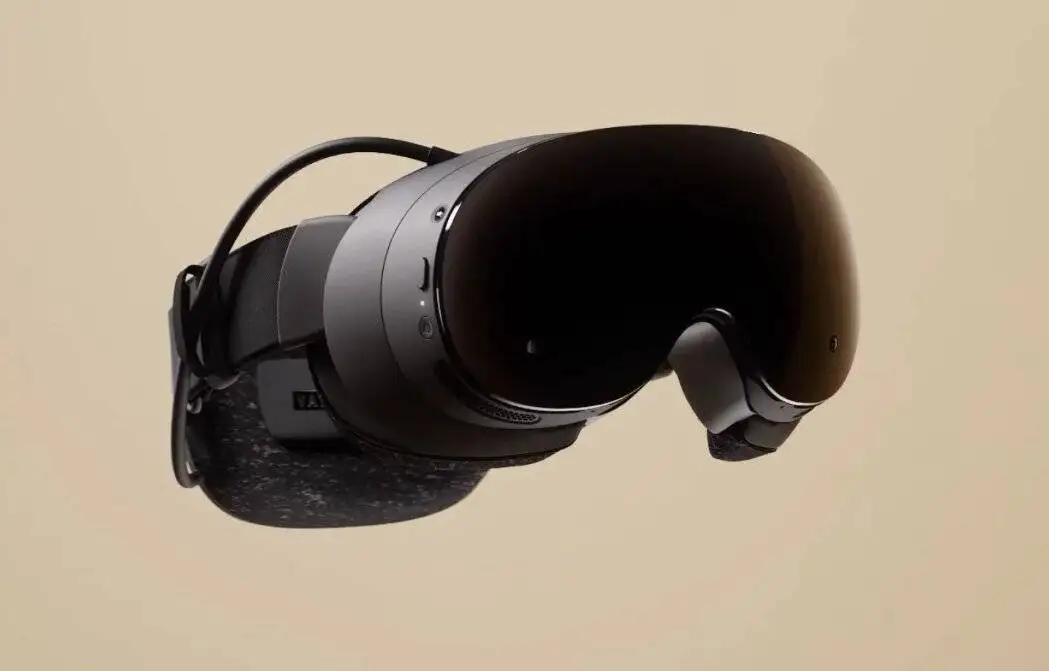 این هدست با ردیابی چشم عمل می کند - تجربه ای سریع تر و باکیفیت تر از بازی های رایانه ای