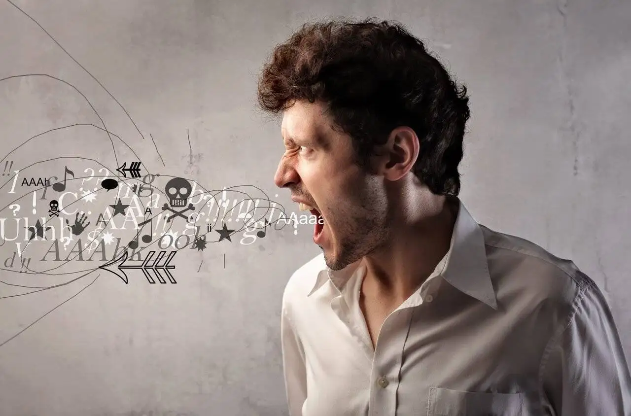تفاوت بین توهم و هذیان چیست و چگونه می توان آن ها را تشخیص داد؟
