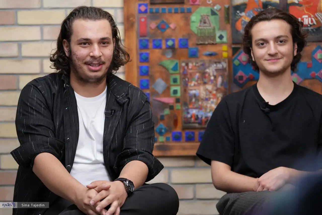 این که باید از (شهید) هم دفاع کرد، نشان از شکاف بزرگ اجتماعی است - قراری بر تغییر پایان فیلم نبود - معرفی چهار بازیگر به سینمای نوجوان با (بچه مردم)