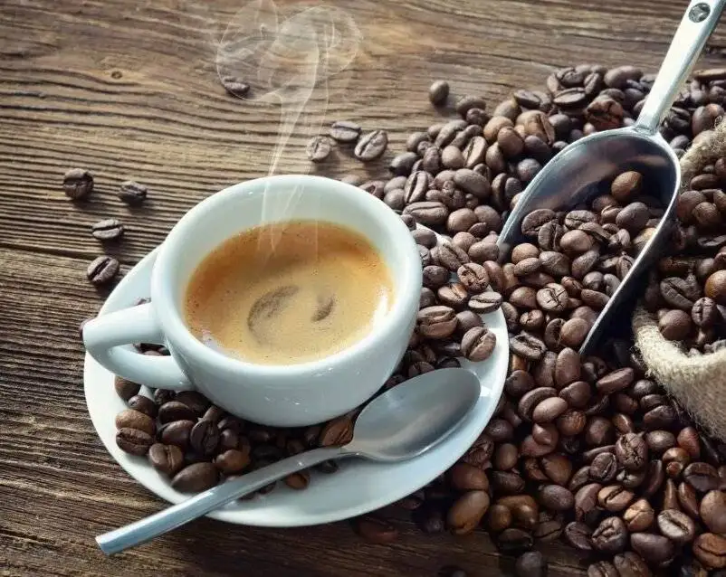 قهوه چه ساعتی ما را شاد می کند؟