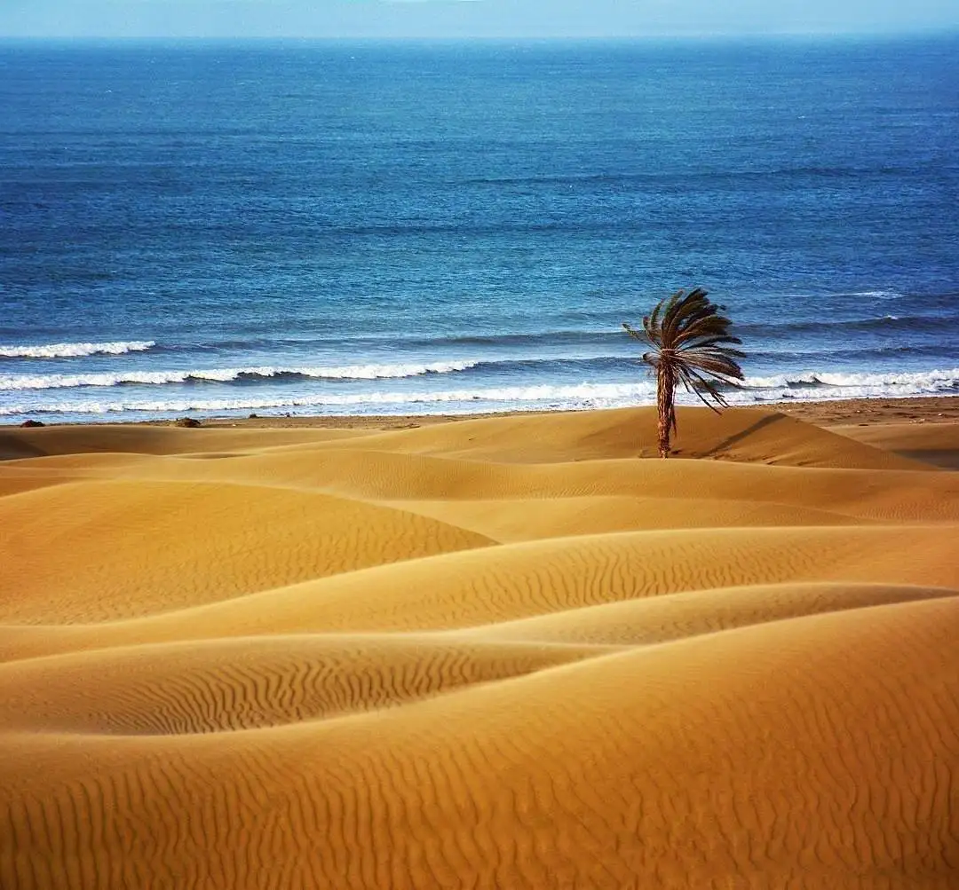 آشنایی با چند مقصد گردشگری رازآلود و شگفت انگیز در گوشه و کنار ایران - جغرافیای جادویی سرزمین ما