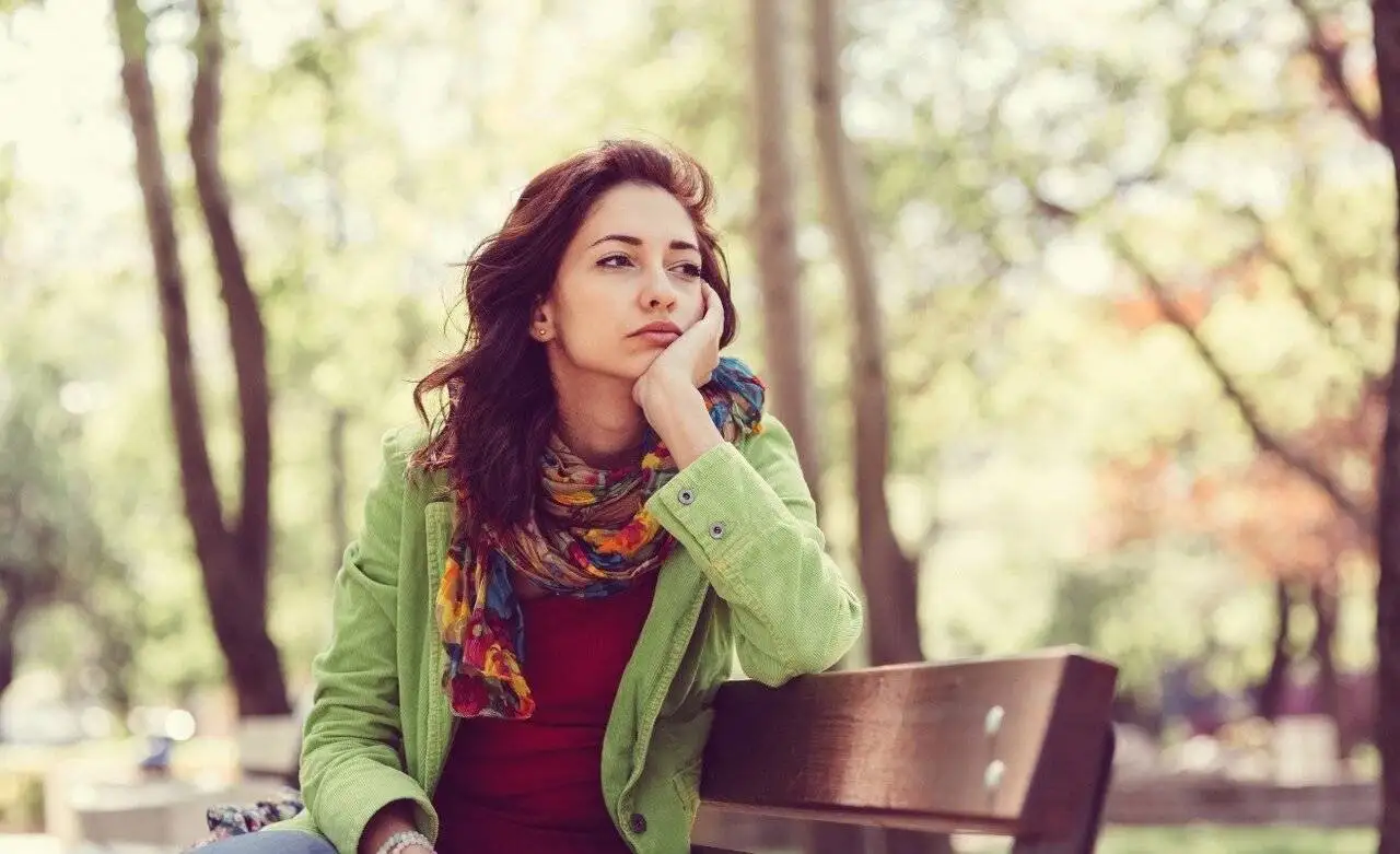 روش های مؤثر مقابله با خواب آلودگی در فصل پاییز