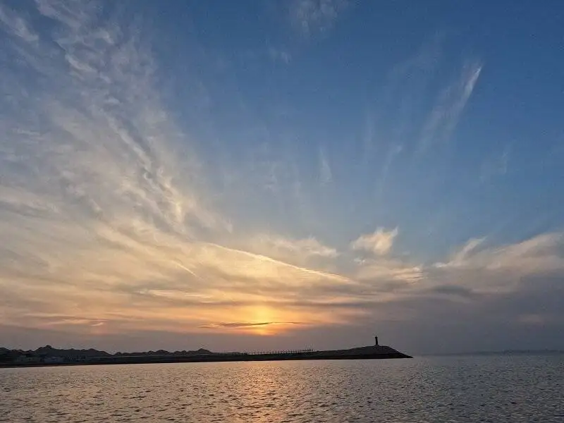 داوود مرادیان: نخل طلای کن در امتداد پروژه شکاف سازی اجتماعی است - واکنش ها به (اشغال جزایر)؛ اکانت های اماراتی هم پیام می دهند!