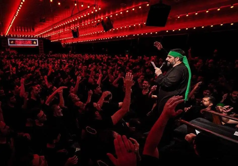 سوگواری با نوای مداحان در کوچه های پایتخت