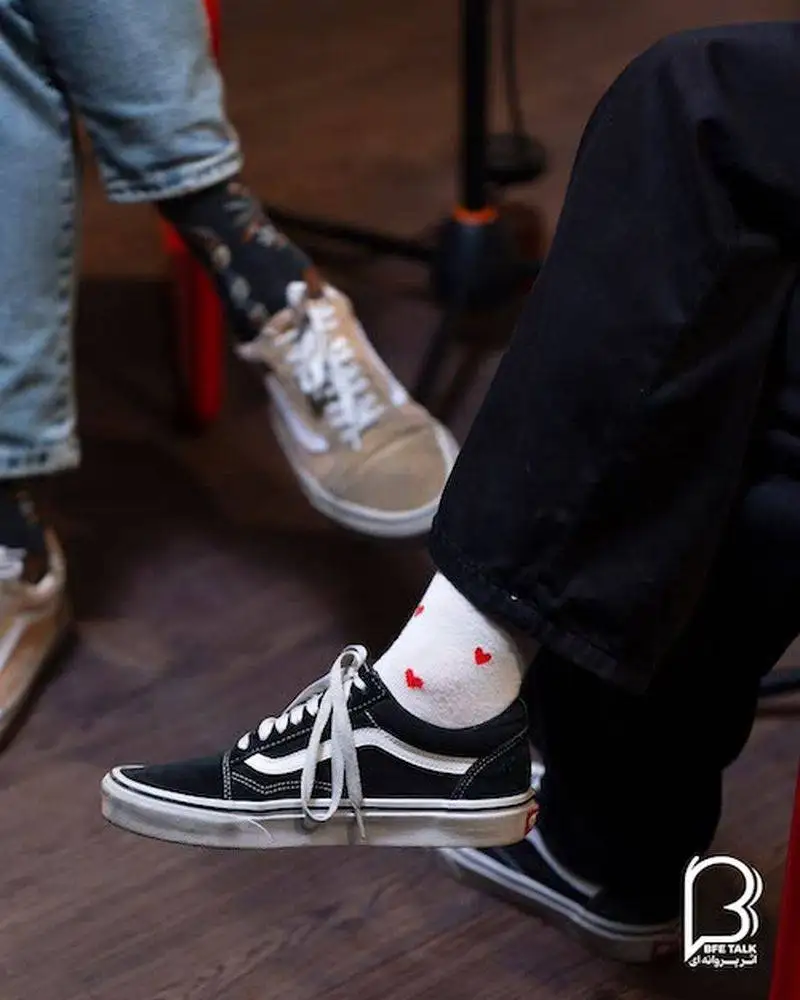 مهسا طهماسبی با کت وشلوار مشکی و اکسسوری های فانتزی درخشید - مامان کوچولو محبوب این روزها با این تصاویر وایرال شد!