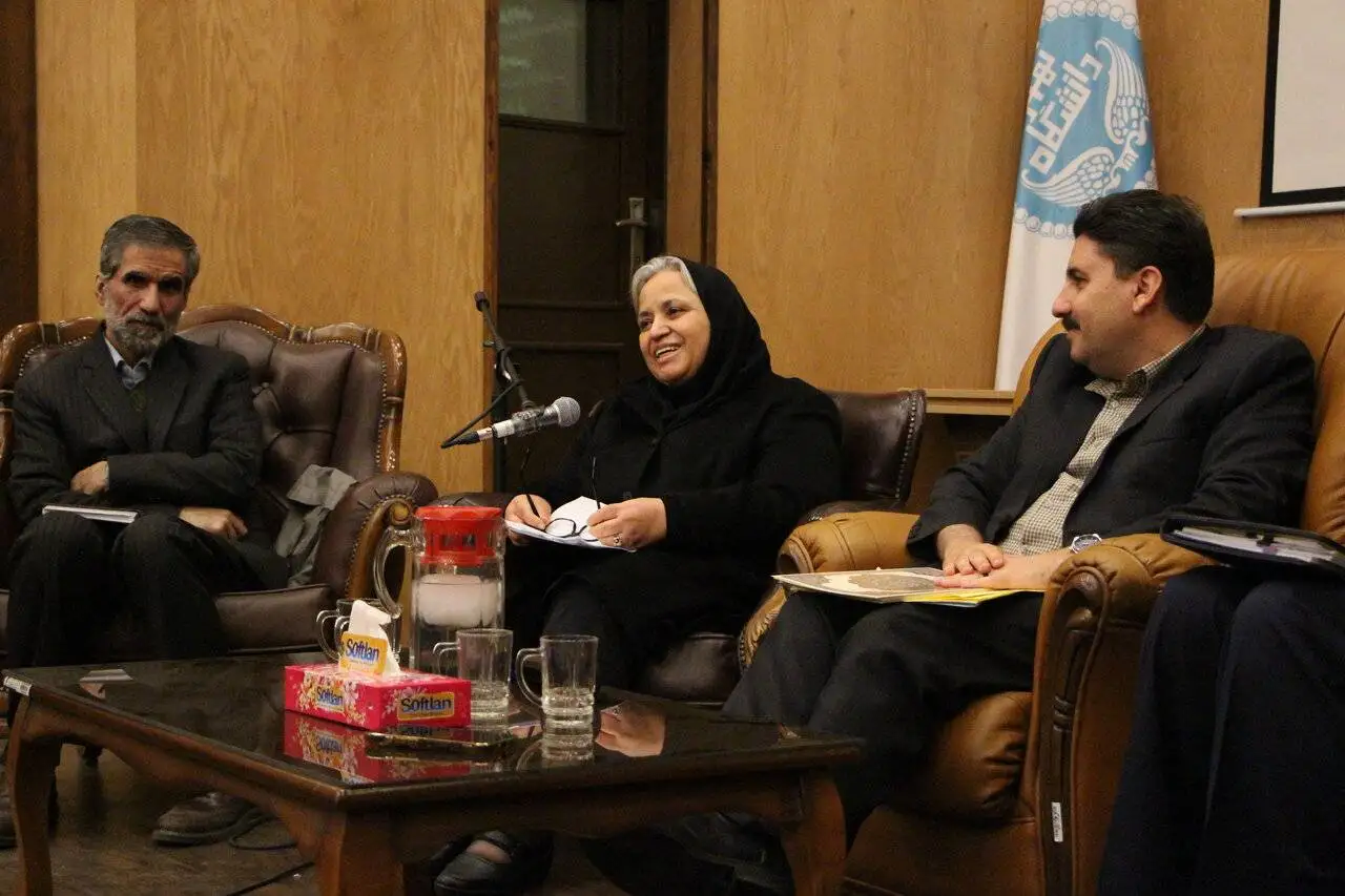 در جستجوی راه سوم؛ مرور انتقادی بر بحران حقوق بشر ایران در سمپوزیوم دانشگاه تهران