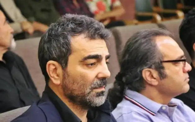 تصاویر حضور بازیگران در مراسم ختم پدر عباس جمشیدی فر، بازیگر سریال (اجل معلق) - از بهزاد خلج تا ....