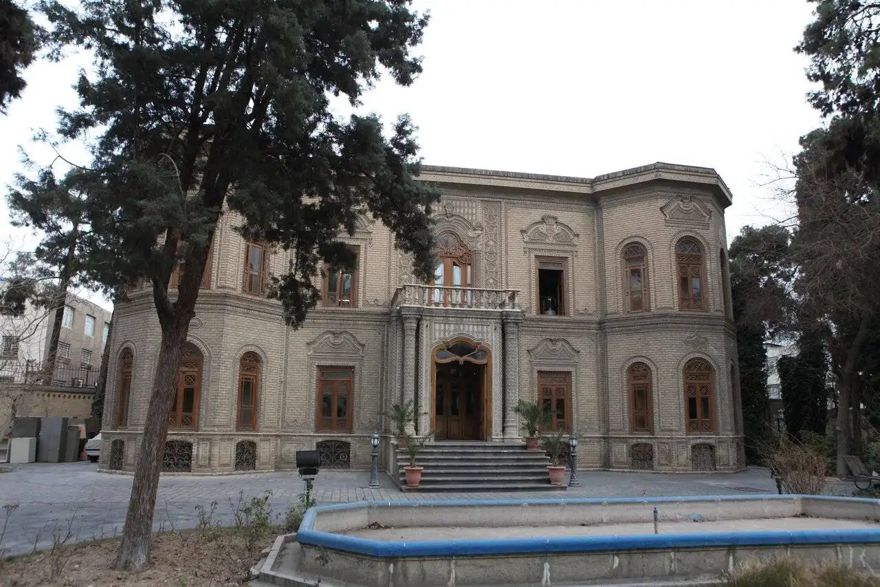 خیابان آشتی کنان ادیان
