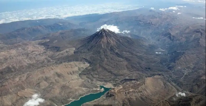 چرا قله دماوند دیگر برف ندارد؟ - پاسخ مهدی زارع