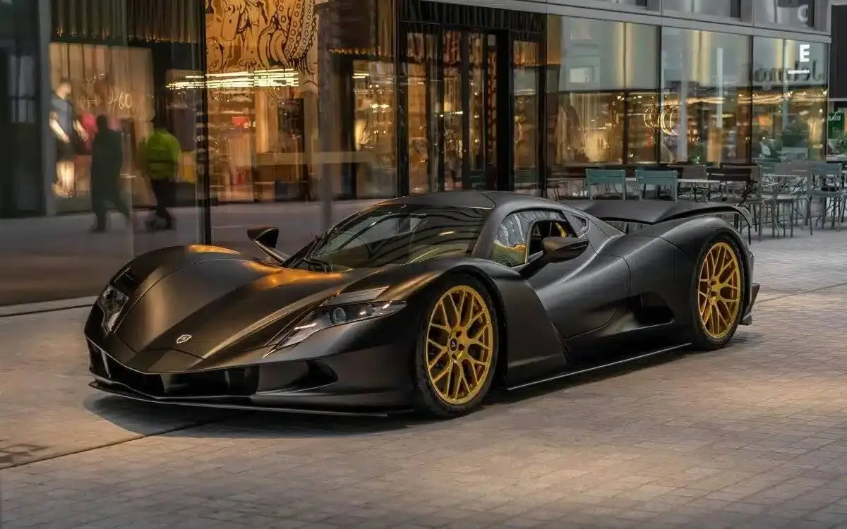 خودروهای پرسرعت با شارژ فوق سریع - 300 کیلومتر بر ساعت سرعت فقط با 10 دقیقه شارژ