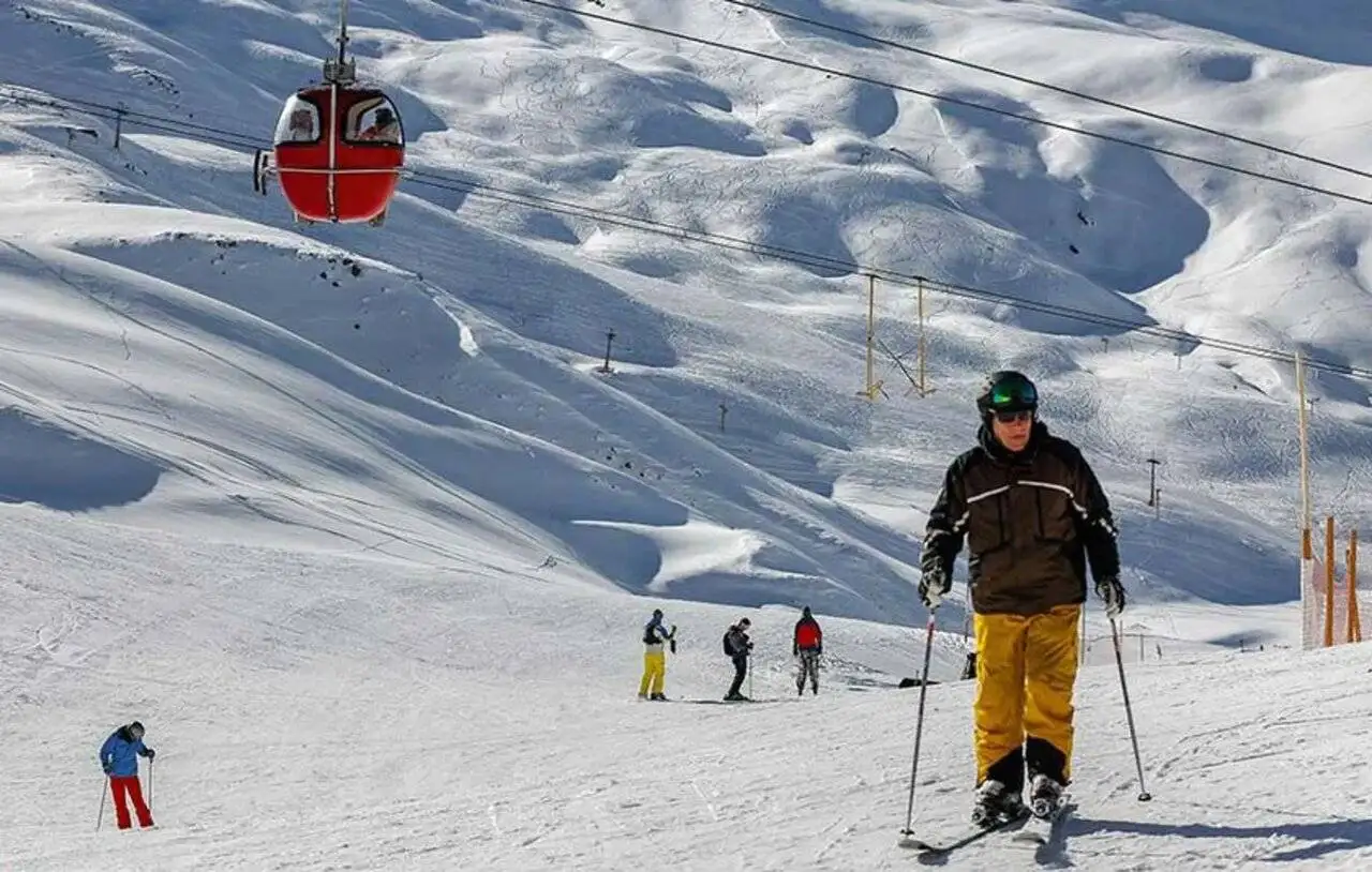 آخر هفته در دل برف؛ گشت و گذار یک روزه برای پایتخت نشین ها - معرفی 5 مقصد محبوب زمستانی
