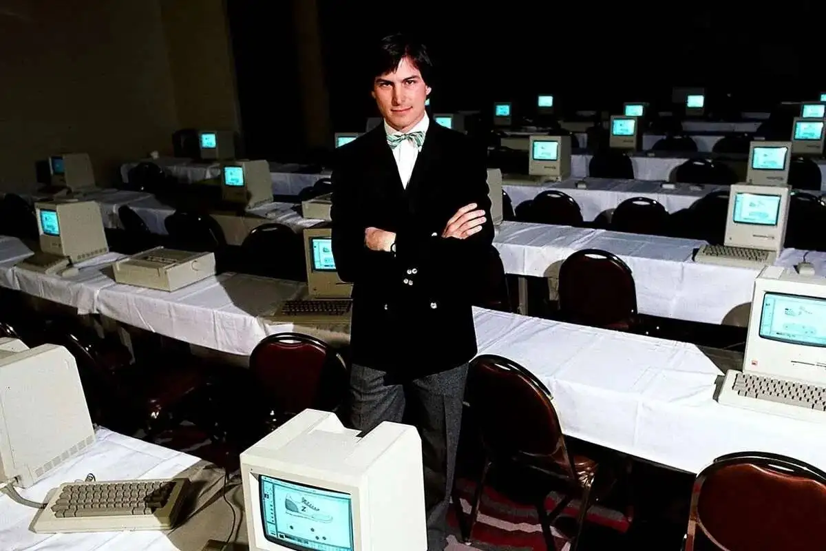 ورزش 10 دقیقه ای و ارزان استیو جابز؛ روشی که او را باهوش تر می کرد