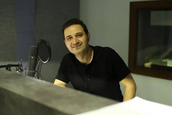 هوش مصنوعی در دوبله؛ ابزار کمکی یا تهدیدی برای هنر؟ - آینده دوبله با آموزش، تشکل و شناخت فناوری گره خورده است
