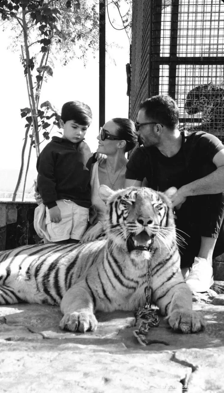 تصویر - تعطیلات خانوادگی ستاره خارجی استقلال در باغ وحش