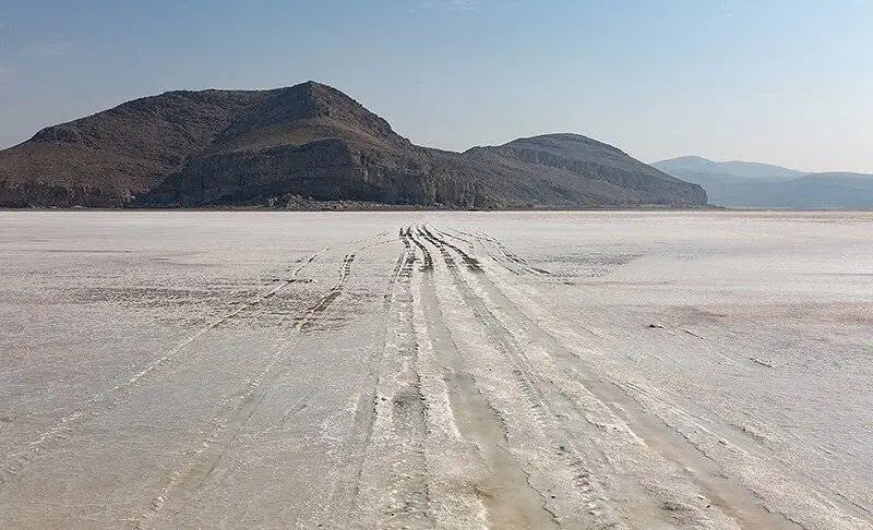 چگونه یک دریاچه 13900 کیلومتر مربعی به بیابان تبدیل شد؟ - روایت یک فروپاشی محیط زیستی