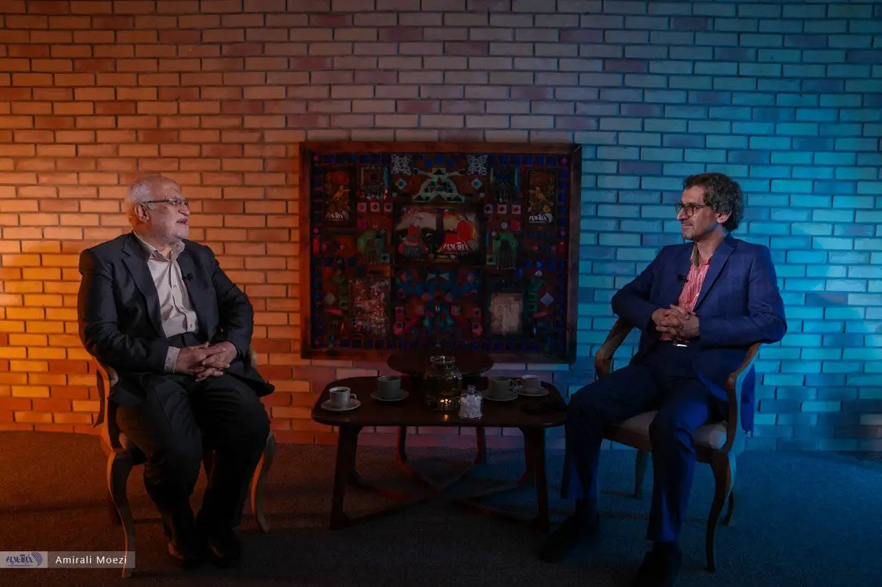 ناگفته های نفر دوم وزارت ارشاد - از شب های شعر گوته تا اختلاف با وزیر آموزش و پرورش و همکاری با موشکی سپاه - ماجرای دیدار رهبری با مدیران مطبوعات