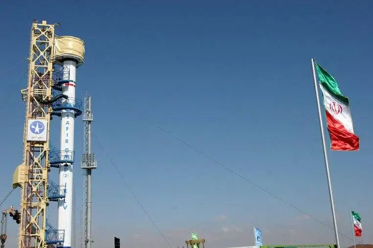 عبور از دیوار تحریم در ارتفاع 500 کیلومتری؛ شکارچی ایرانی در مدار - چه رازی در قلب ماهواره ایرانی نهفته است؟