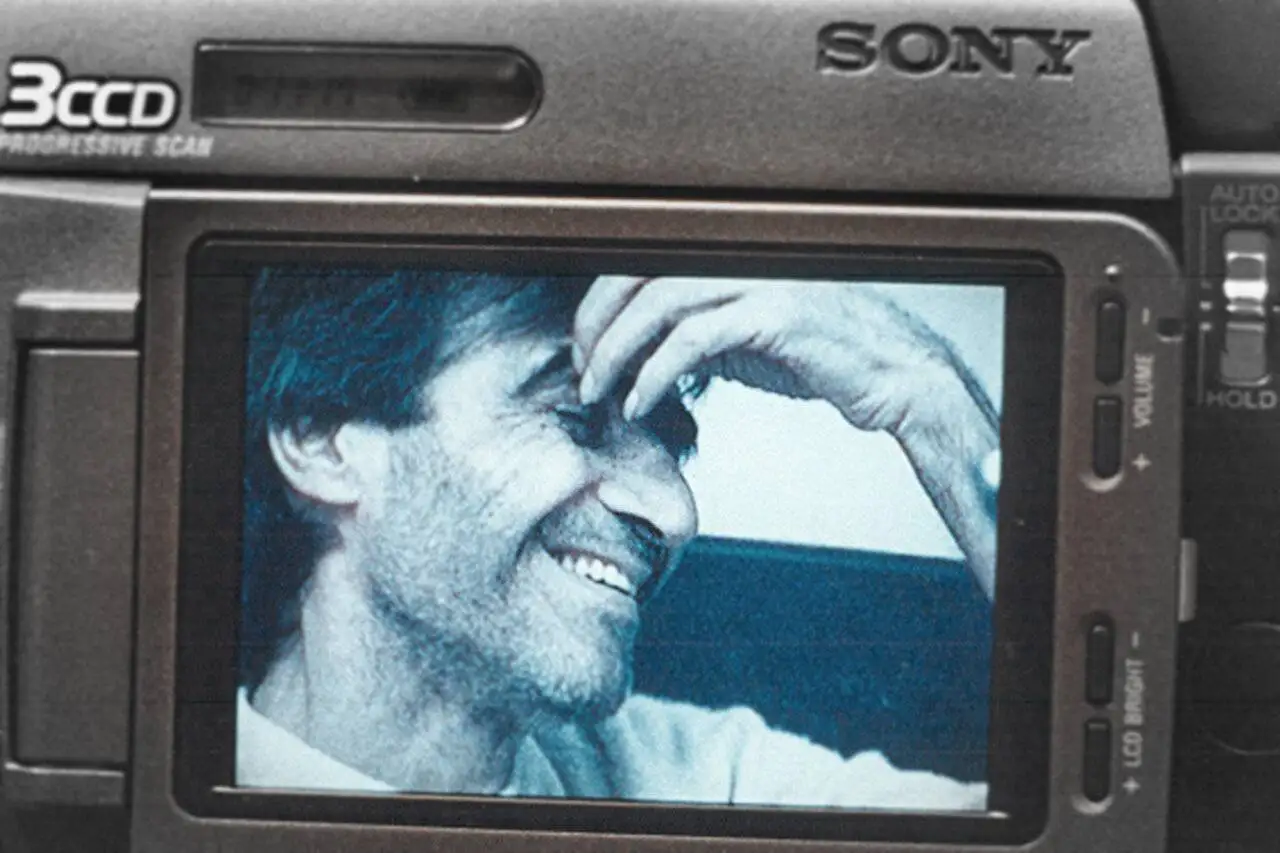 هدیه تهرانی، خسرو شکیبایی و ناصر تقوایی 24 سال پیش در پشت صحنه (کاغذ بی خط) - عکس