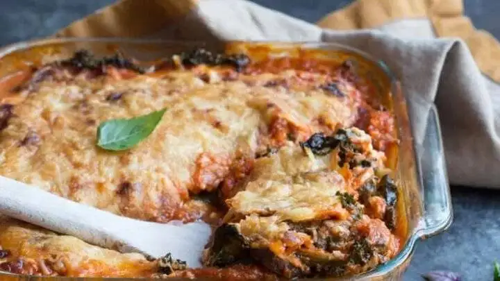 درست کردن لازانیای ریحان و بادمجان با سس مخصوص