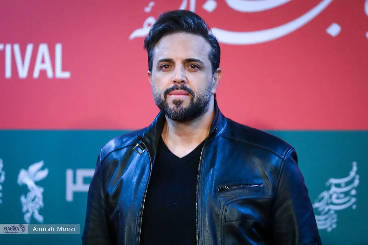 تصاویر - از بغض و ناراحتی تا ماجرای کاهش وزن آقای بازیگر؛ فتوکال و جلسه خبری فیلم سینمایی (پل) در جشنواره فجر