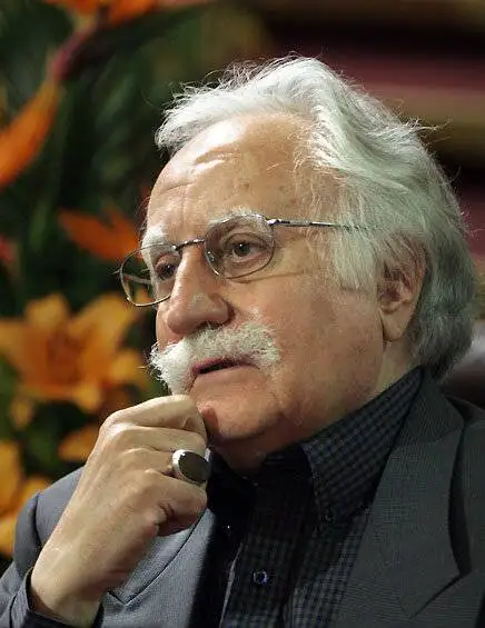 فرشچیان هنرمندی که سنت و مدرنیته را در جان نگارگری ایران هضم کرد