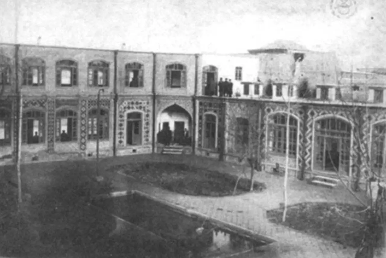بوی شیراز در قلب تهران - عکسهای کمتر دیده شده از خیابان سعدی و ماجراهایش