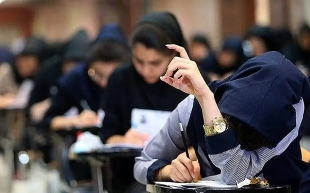 رتبه 3 کنکور زبان های خارجی: مدرسه فرزانگان قرچک می رفتم - در دوران جنگ نتوانستم خوب درس بخوانم - جز هزینه های مدرسه برای کنکور 8 میلیون خرج کردیم