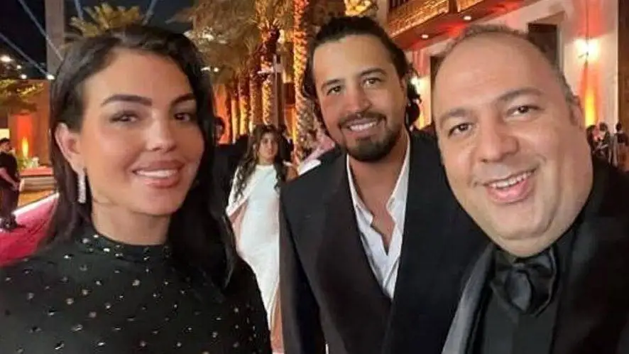 ویدیو - امیرحسین قیاسی به علی اوجی: زن رونالدو چه بویی میداد؟ ... - رفتی به جورجینا گفتی رونالدو هر چی داره از تو داره؟ ...