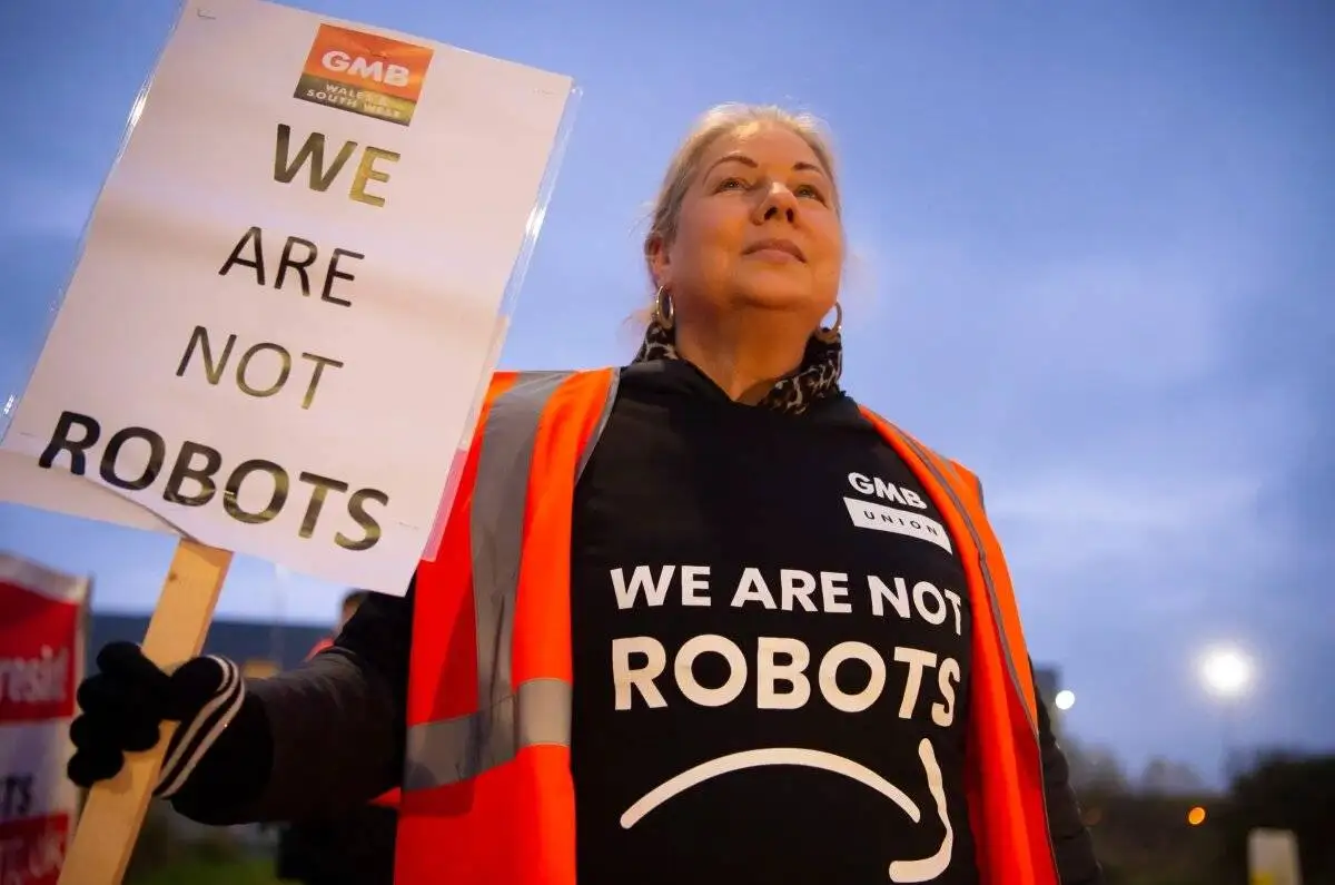 10 نکته جالب درمورد جمعه سیاه ؛ بلک فرایدی در آمریکا تلفات می دهد!