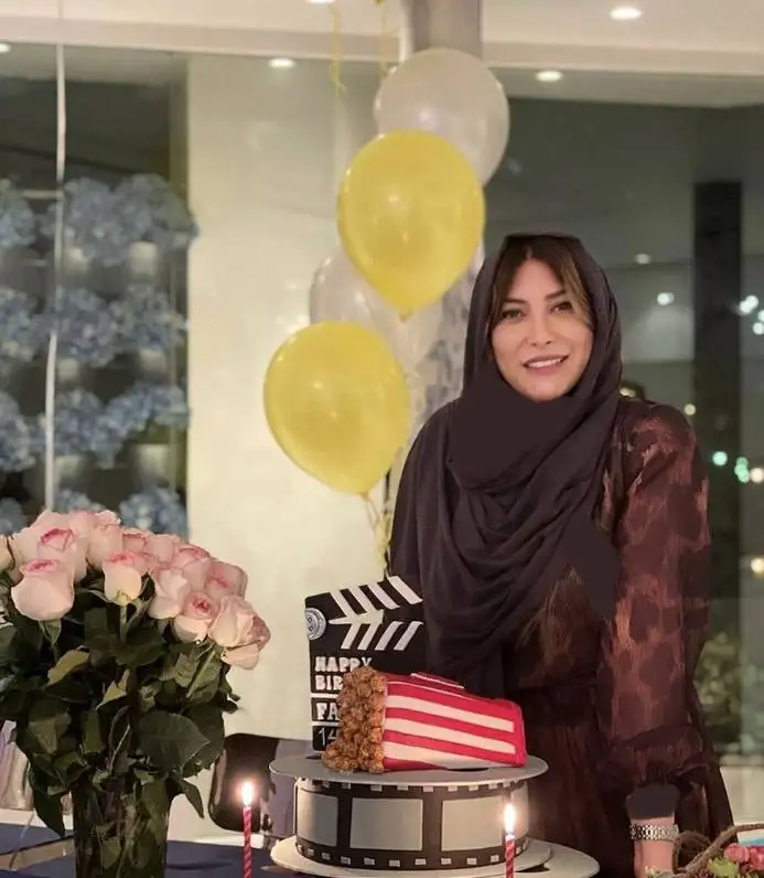 عکس - جشن تولد شیک فریبا نادری با کیک لاکچری و خاص سینمایی - خلاقیت دیدنی اوستا قناد